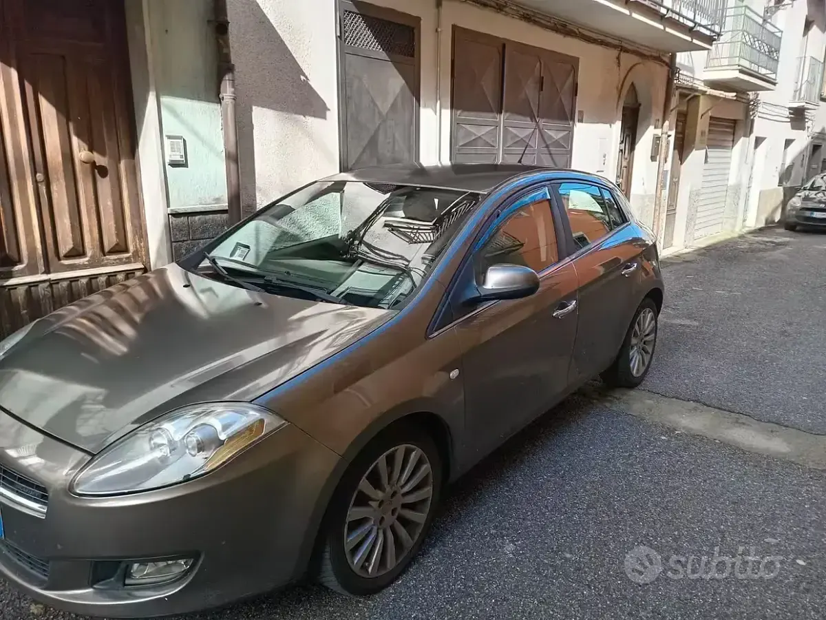 Usata Fiat Bravo 65 CV (47 kW) 2008 Grigio Utilitaria