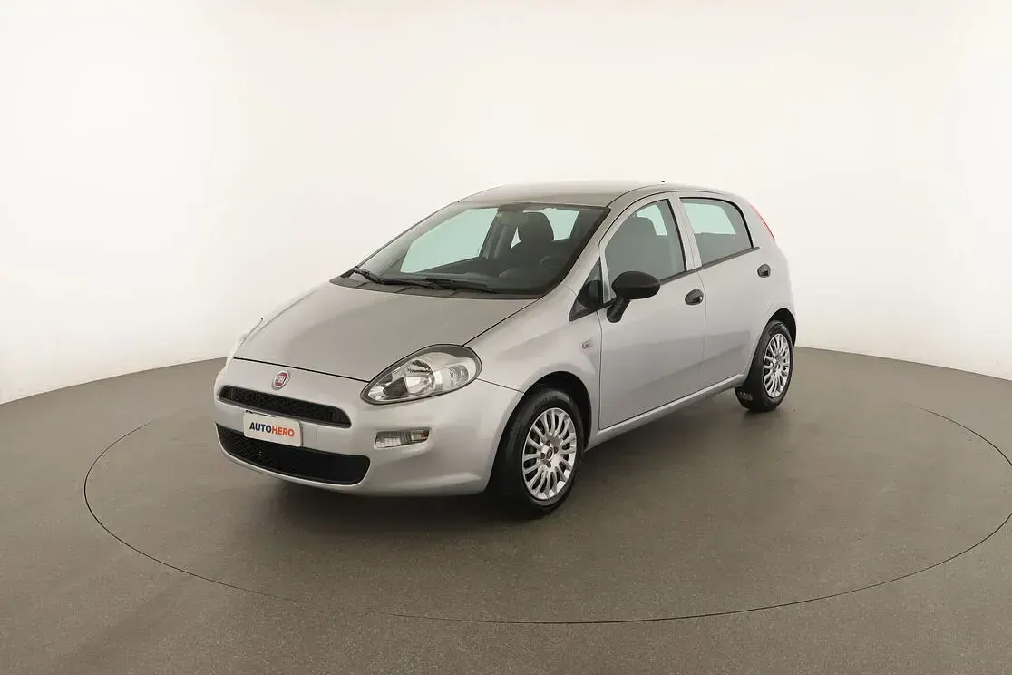 Usata Fiat Punto Street 70 CV (51 kW) 2018 Utilitaria
