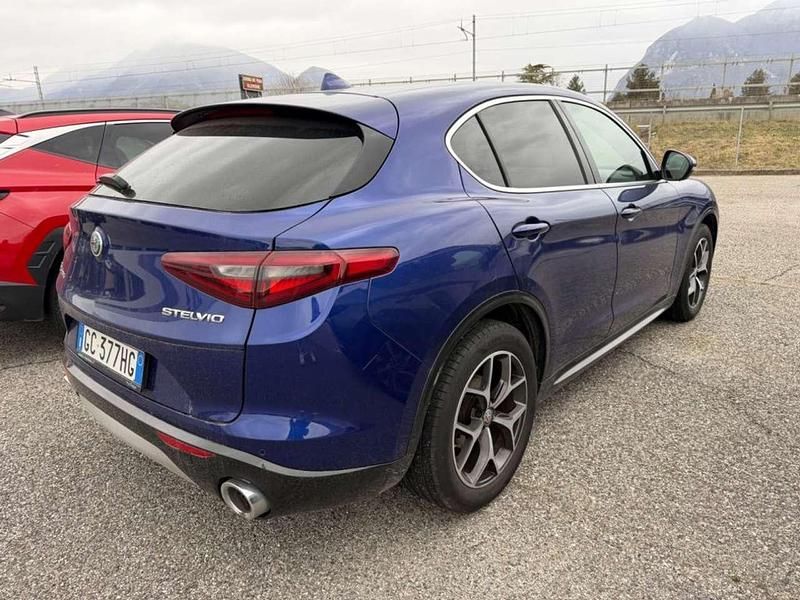 Usata Alfa Romeo Stelvio Ti 190 CV (139 kW) 2020 Blu SUV