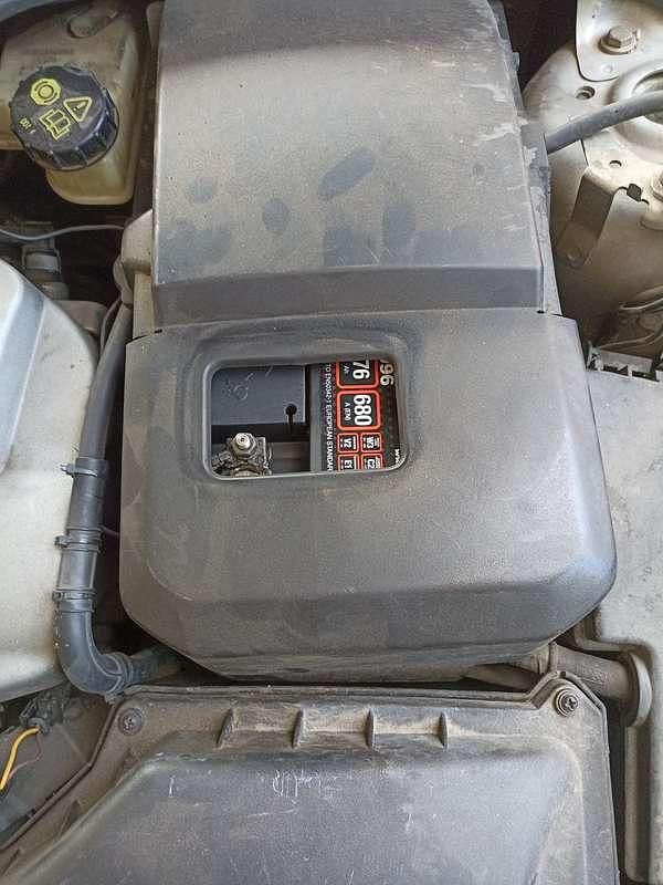 Argento Usata 2006 Volvo V50 Momentum Station wagon | 3500 € (Buon prezzo) - Immagine 1/4