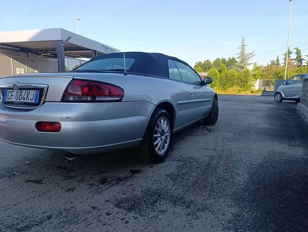 Usata Chrysler Sebring Cabriolet Touring 203 CV (149 kW) 2003 Cabrio
