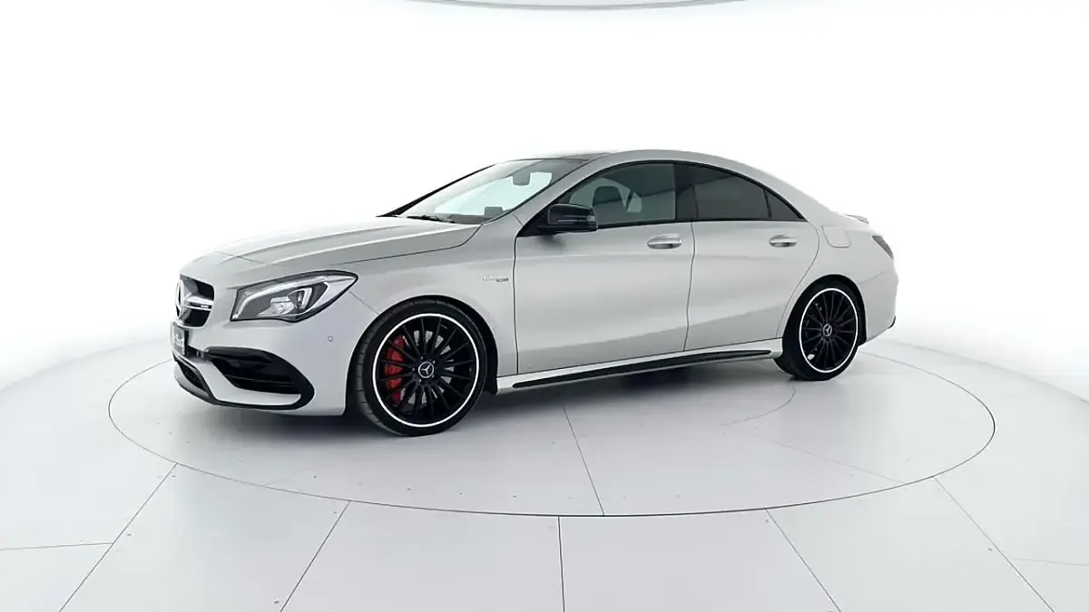 Usata Mercedes CLA45 AMG AMG 381 CV (280 kW) 2019 Argento Coupé