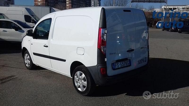 Usata Renault Kangoo 115 CV (84 kW) 2018 Bianco Monovolume