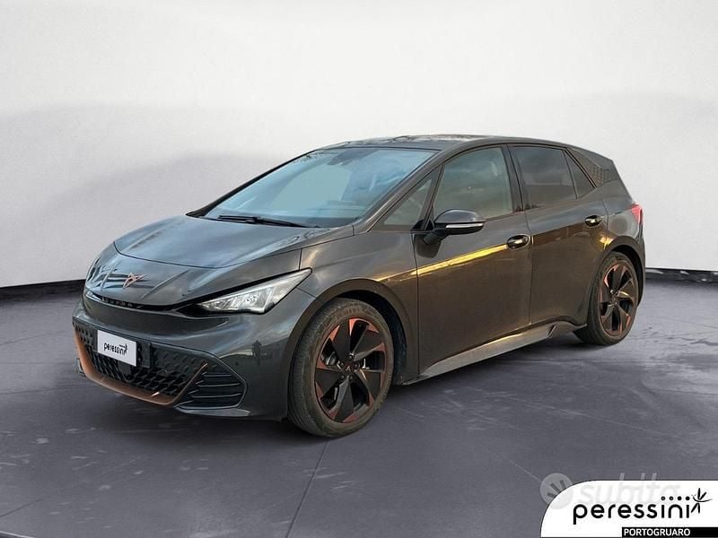 Grigio Usata 2023 Cupra Born Utilitaria | 20.900 € (Ottimo prezzo) - Immagine 1/4
