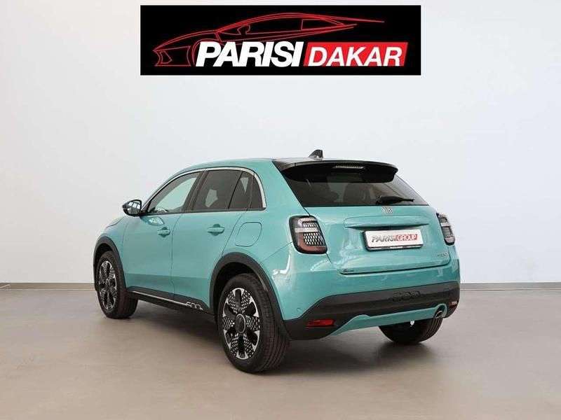 Usata Fiat 600 La Prima 101 CV (74 kW) 2025 Azzurro acqua SUV