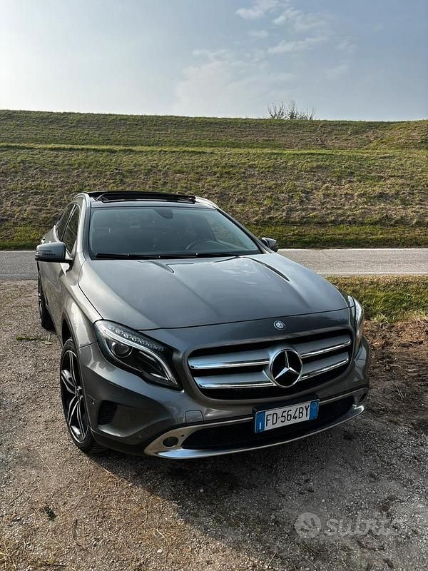 Usata Mercedes GLA200 2016 Grigio SUV