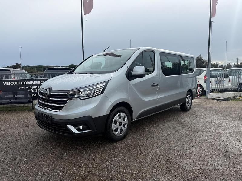 Usata Renault Trafic Equilibre 150 CV (110 kW) 2024 Grigio Monovolume