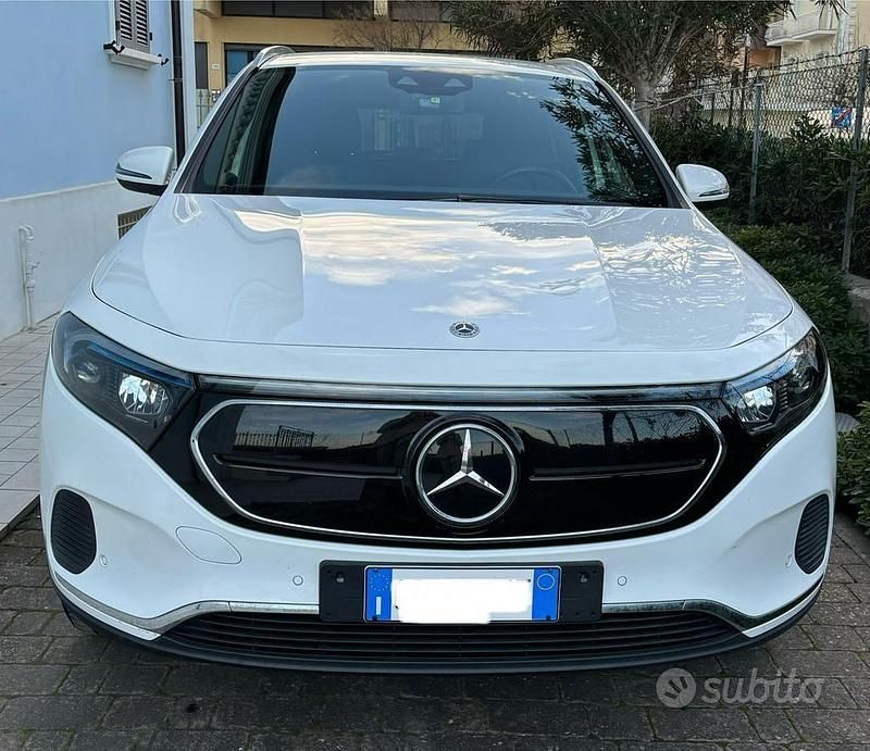 Usata Mercedes EQA250 139 kW (190 CV) 2021 Bianco SUV
