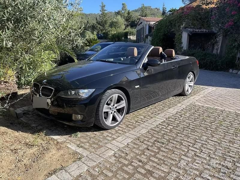 Usata BMW 320 Cabriolet 170 CV (125 kW) 2008 Nero Cabrio