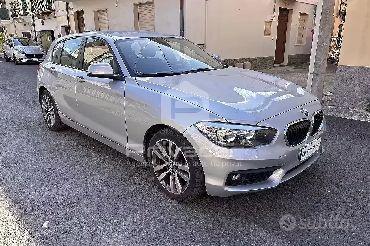 Usata BMW 116 Efficient Dynamics 116 CV (85 kW) 2019 Grigio Utilitaria