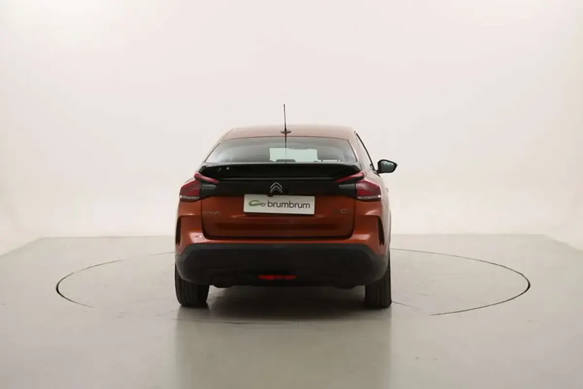 Usata Citroën e-C4 Feel 56 kW (77 CV) 2021 Arancione Berlina