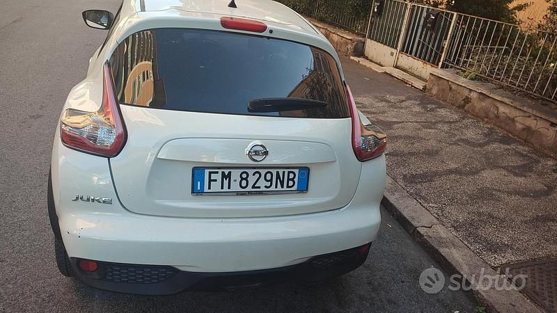 Usata Nissan Juke Acenta 110 CV (80 kW) 2017 Bianco SUV