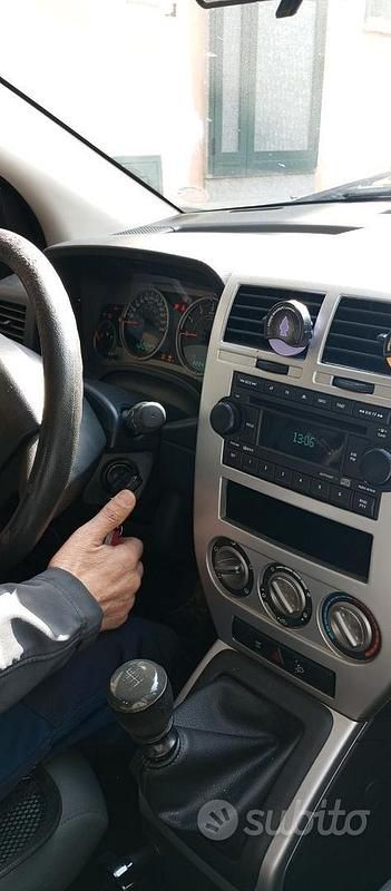 Usata Jeep Compass 140 CV (102 kW) 2007 Grigio SUV