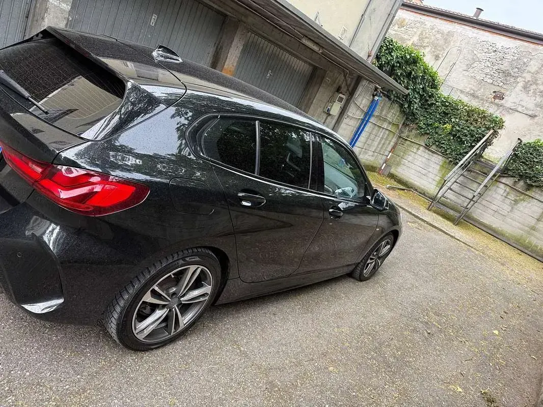 Usata BMW 118 M Sport 150 CV (110 kW) 2020 Nero Utilitaria