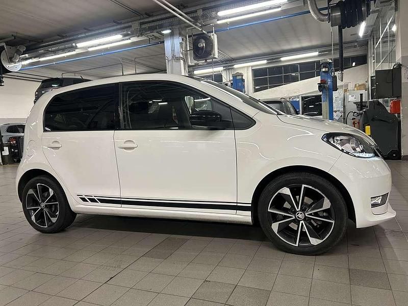 Usata Skoda Citigo-e IV Style 61 kW (83 CV) 2019 Bianco Utilitaria