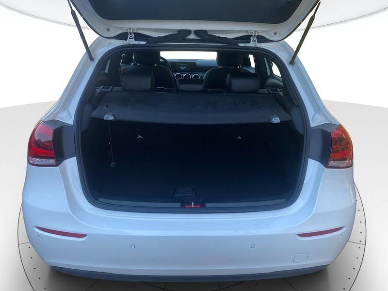 Usata Mercedes A250 Business 160 CV (117 kW) 2020 Bianco Berlina
