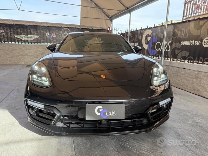 Usata Porsche Panamera 460 CV (338 kW) 2019 Nero Berlina