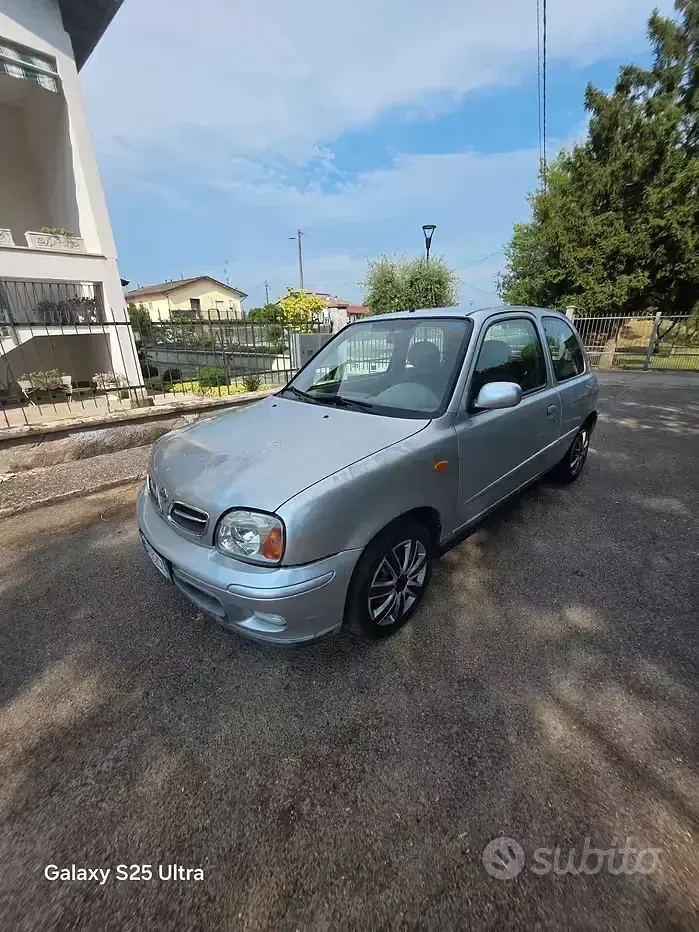 Usata Nissan Micra 60 CV (44 kW) 2003 Grigio Utilitaria