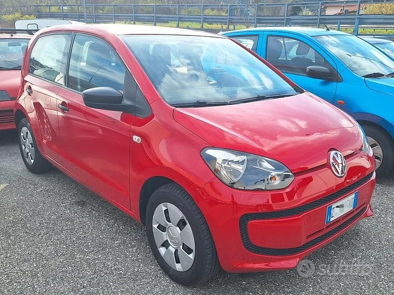 Usata VW up! 60 CV (44 kW) 2015 Rosso Utilitaria