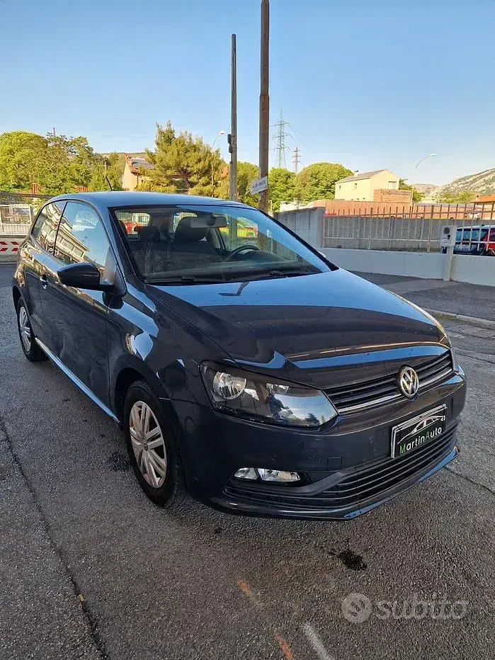 Używany VW Polo 60 KM (44 kW) 2016 Szary Hatchback