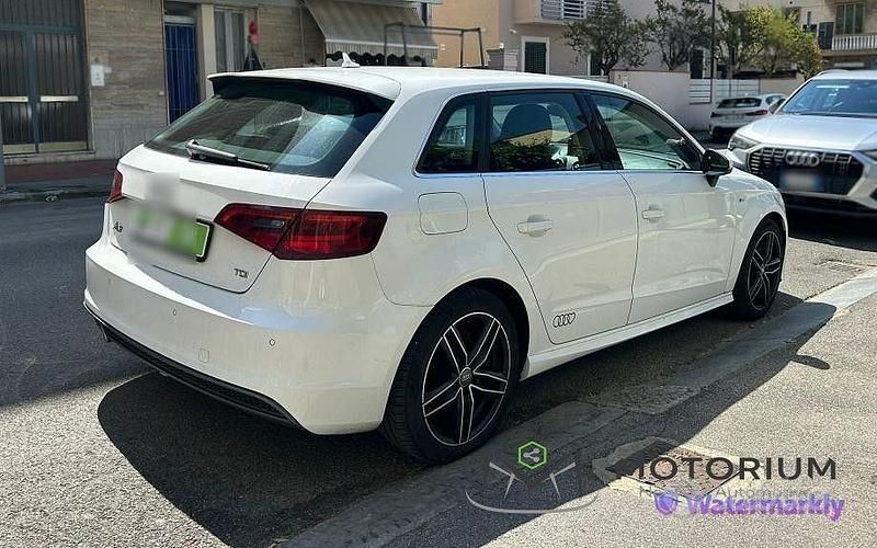 Usata Audi A3 Ambition 110 CV (80 kW) 2016 Bianco Berlina