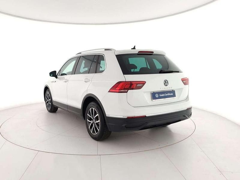 Usata VW Tiguan Life 150 CV (110 kW) 2021 Bianco SUV