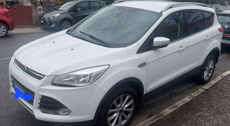 Usato 2015 Ford Kuga 2.0 Diesel 163 CV (13.500 €)