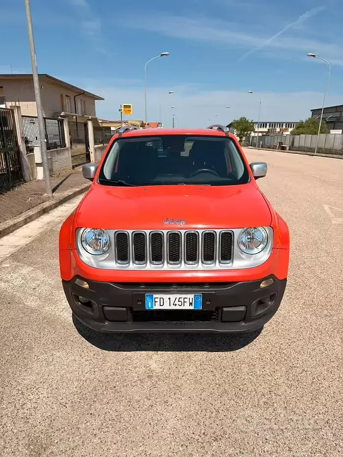 Usata Jeep Renegade 120 CV (88 kW) 2016 Nero SUV