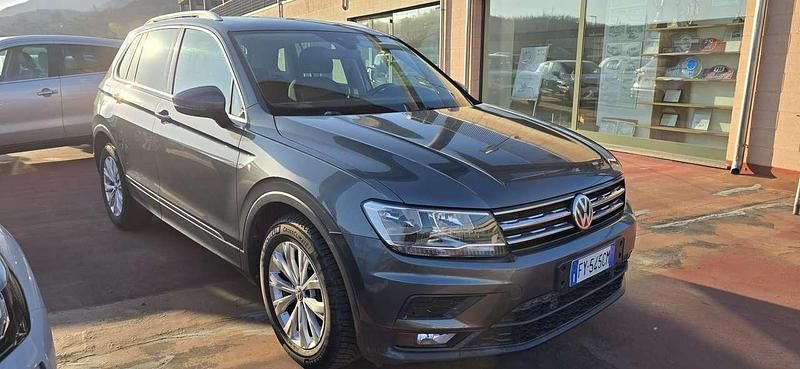 Usata VW Tiguan Business 116 CV (85 kW) 2019 Grigio SUV