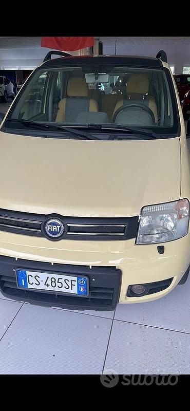Usata Fiat Panda 4x4 Climbing 60 CV (44 kW) 2004 Utilitaria