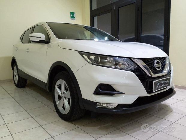 Usata Nissan Qashqai 110 CV (80 kW) 2018 Bianco SUV