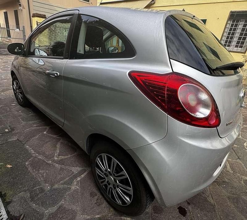 Usata Ford Ka Titanium 75 CV (55 kW) 2013 Utilitaria