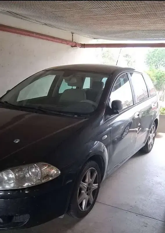 Usata Fiat Croma Emotion 150 CV (110 kW) 2006 Nero Station wagon