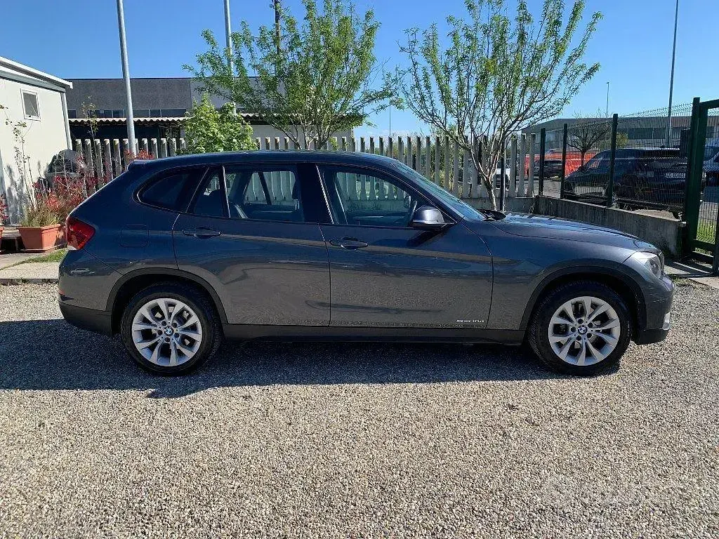 Usata BMW X1 Efficient Dynamics 143 CV (105 kW) 2012 Grigio scuro SUV