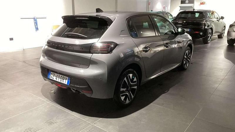 Usata Peugeot 208 Allure 102 CV (75 kW) 2025 Grigio Utilitaria