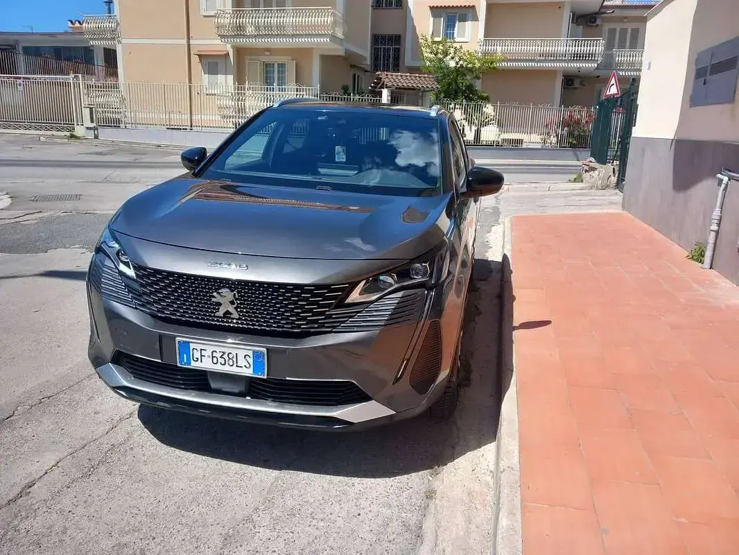 Usata Peugeot 3008 GT 131 CV (96 kW) 2021 Grigio SUV