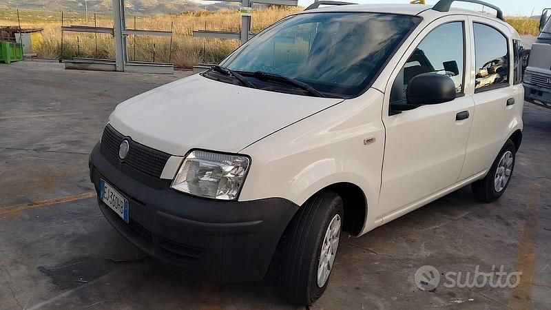Usata Fiat Panda Emotion 75 CV (55 kW) 2011 Bianco Berlina