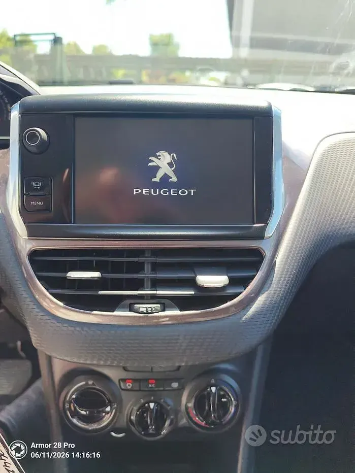 Usata Peugeot 2008 Active 82 CV (60 kW) 2013 Grigio SUV