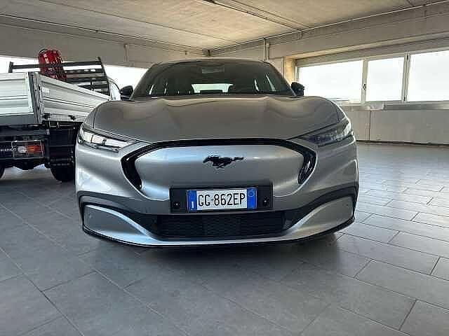 Usata Ford Mustang Mach-E Premium 258 kW (351 CV) 2022 Argento SUV