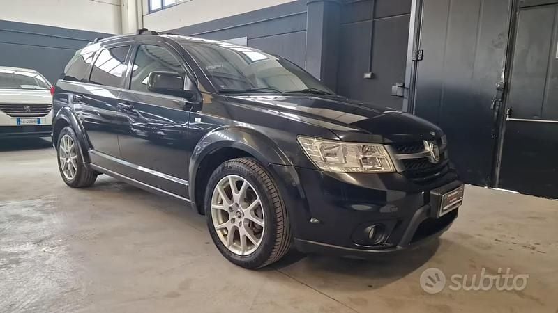 Usata Fiat Freemont Lounge 140 CV (102 kW) 2012 Nero SUV