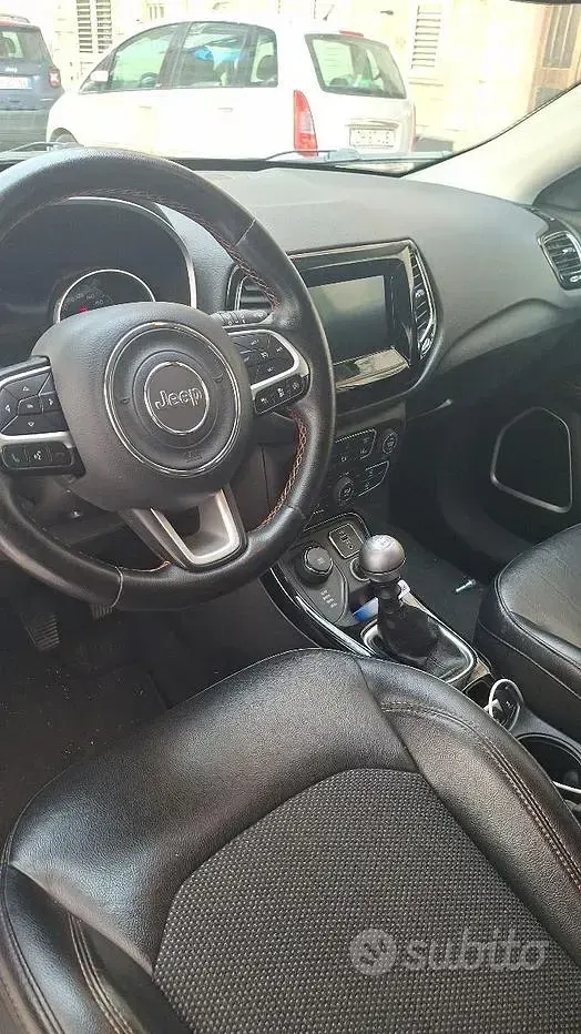Usata Jeep Compass 140 CV (102 kW) 2018 Bianco SUV