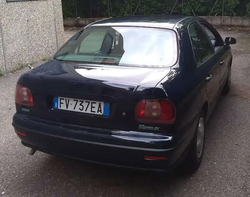 Usata Fiat Marea 103 CV (75 kW) 1996 Blu/azzurro Berlina