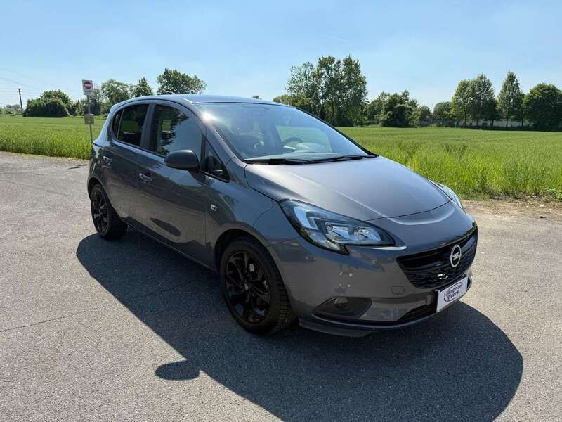 Grigio Usata 2016 Opel Corsa Cosmo Tre volumi | 7990 € (Buon prezzo) - Immagine 1/4