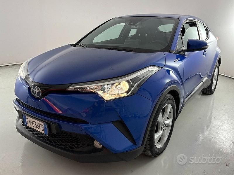 Usata Toyota C-HR Business Edition 98 CV (72 kW) 2019 Blu SUV