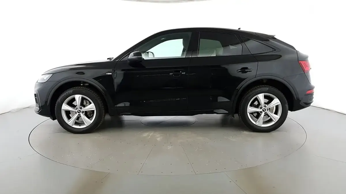 Usata Audi Q5 Sportback S-line plus 204 CV (150 kW) 2022 Nero mito metallizzato SUV