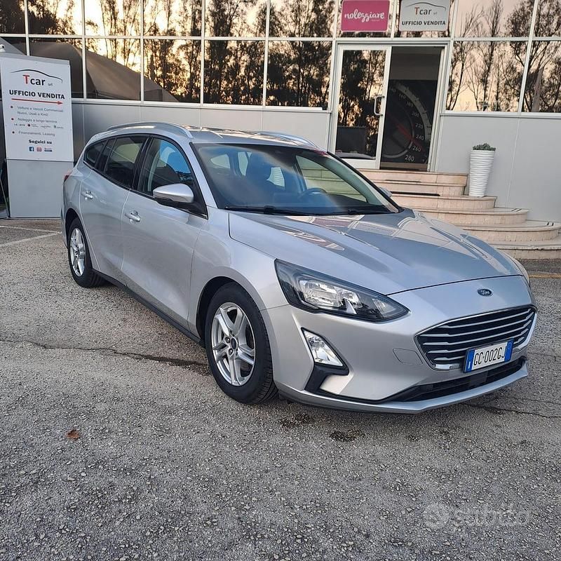 Usata Ford Focus Business Edition 120 CV (88 kW) 2020 Grigio Station wagon