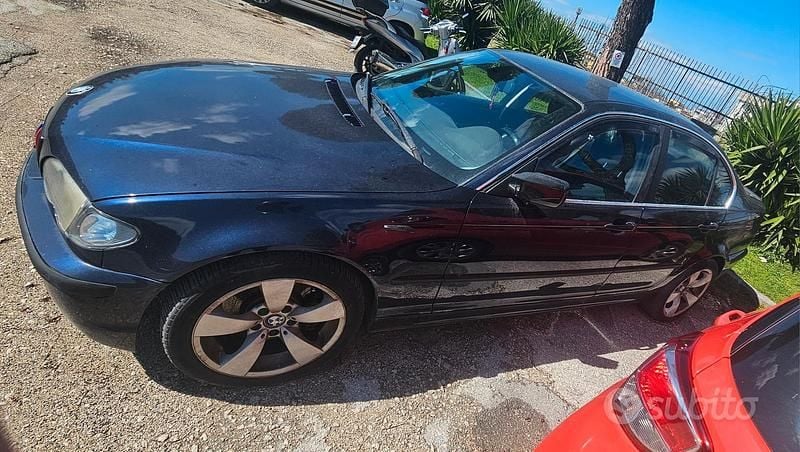 Usata BMW 330 184 CV (135 kW) 2002 Blu/azzurro Berlina