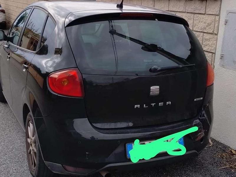 Usata Seat Altea Reference 86 CV (63 kW) 2013 Nero Monovolume