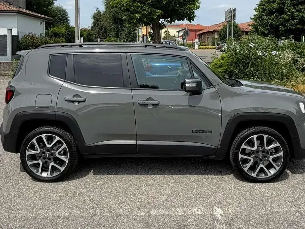 Usata Jeep Renegade 179 CV (131 kW) 2023 SUV