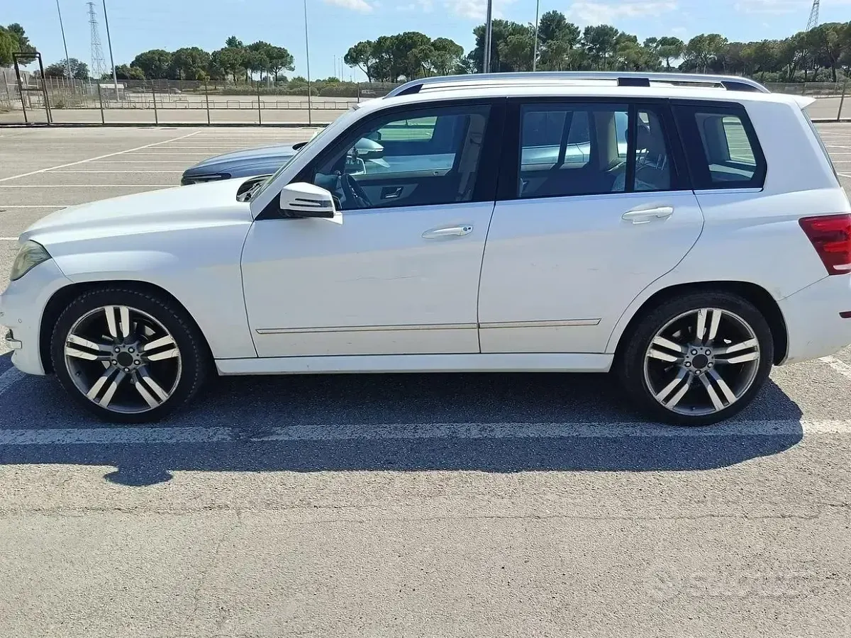 Usata Mercedes GLK200 143 CV (105 kW) 2013 Bianco SUV